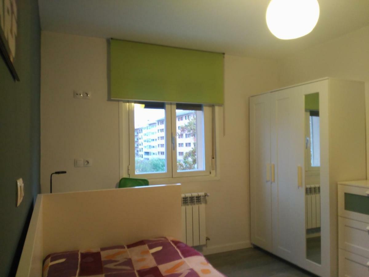 Apartamento Turistico Marcelo Celayeta At Cerca Del Centro パンプローナ エクステリア 写真